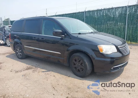 2011 Chrysler Town & Country Touring-L from USA, damaged, VIN 2A4RR8DG2BR607474